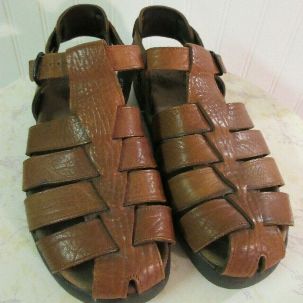 Leather fisherman sandal size 40 US sz 7-7.5